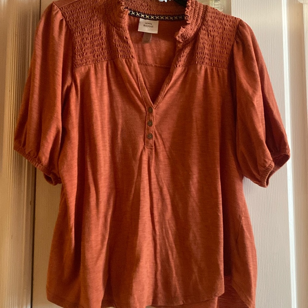 Lot of 4 women’s tops size large.